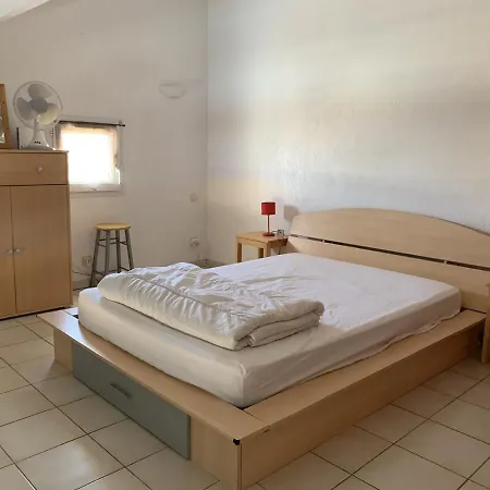 Climatise En Duplex A 400 M De La Dans Avec Piscine Commune 1 4 Couchages Wifi Lxond47