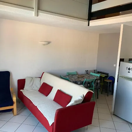 Climatise En Duplex A 400 M De La Dans Avec Piscine Commune 1 4 Couchages Wifi Lxond47 Portiragnes